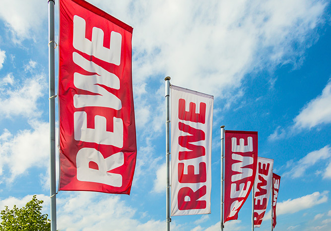 A REWE pénztár nélküli formátumot tesztel vidéki területeken