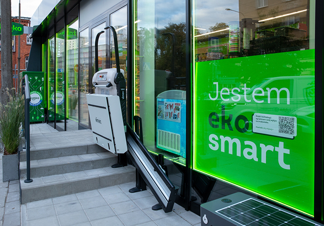 Lengyelország: A Żabka bemutatja az új Eko Smart üzletet