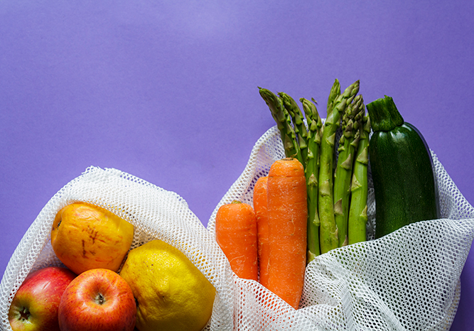 Az AH és az Aldi megszünteti a műanyag zacskók használatát a gyümölcsöknél és zöldségeknél